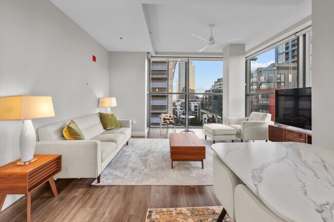 Building Photo - 1150 J St