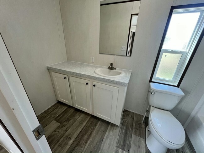 Building Photo - 31 Park Pl