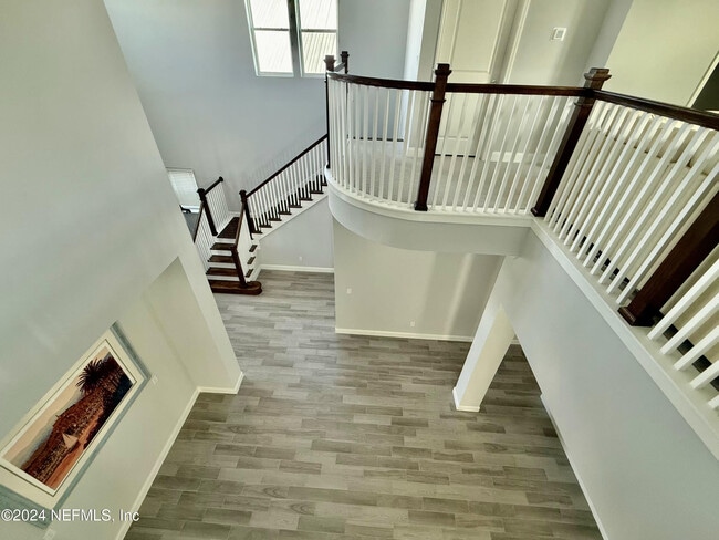 Building Photo - 52 Waterline Dr