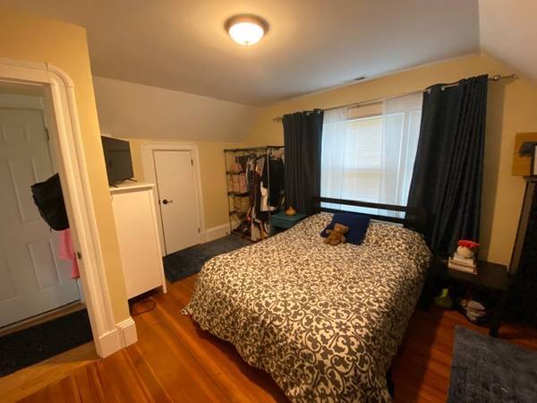 Building Photo - 48 Lowell St