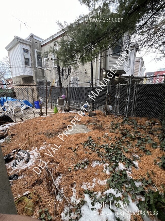 Building Photo - ?? Massive 7-Bedroom Townhome for Rent – P...