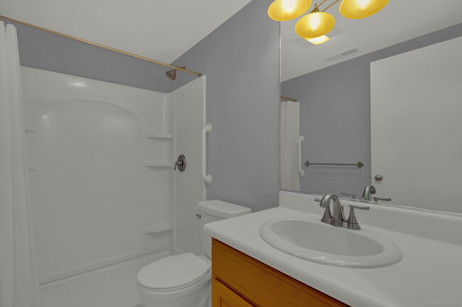 Building Photo - 1128 Windward Rd