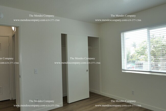 Building Photo - 346 Garfield St