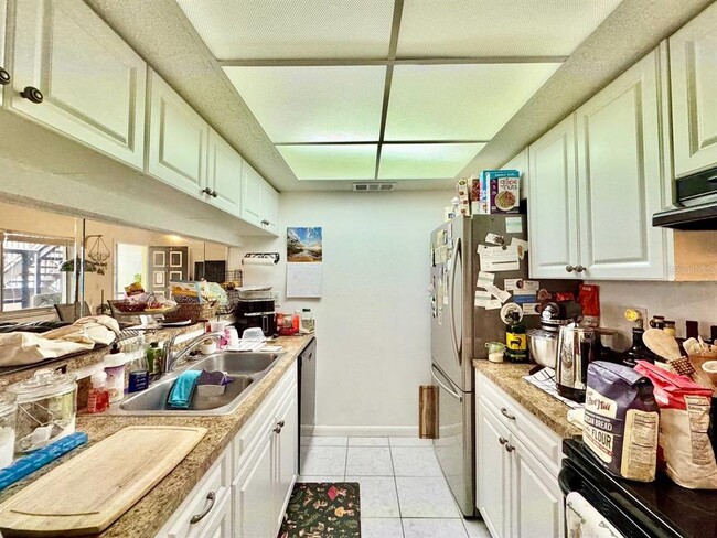 Building Photo - 2420 Winding Creek Blvd