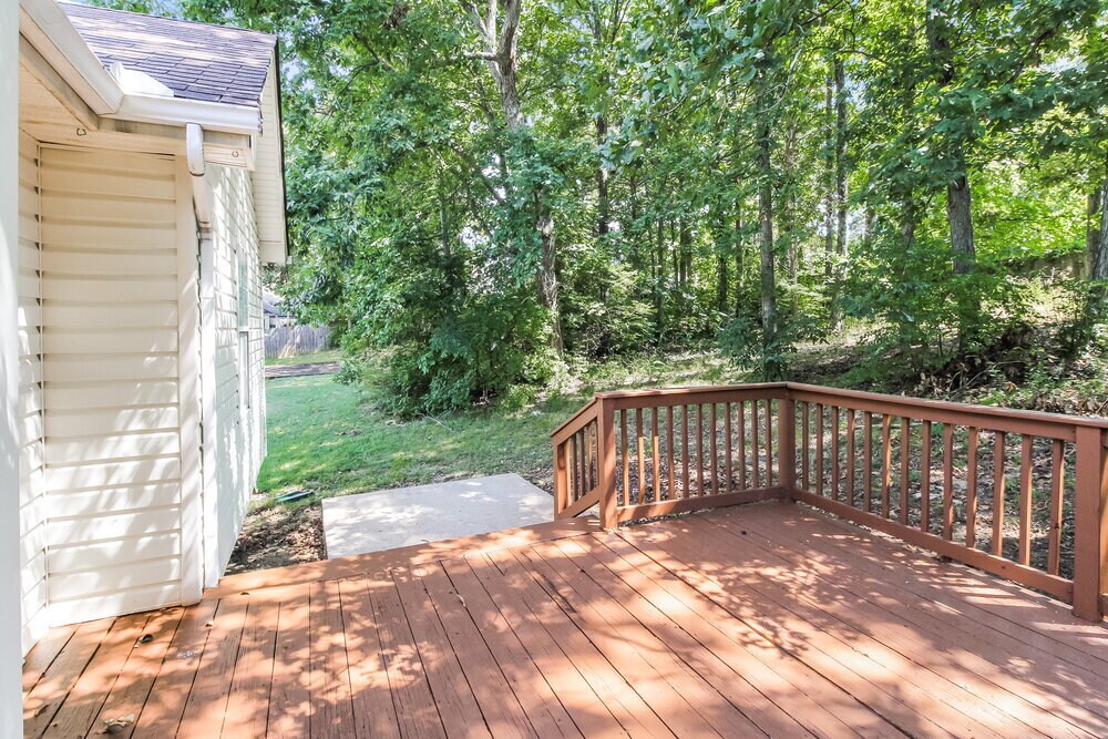 Building Photo - 3724 Belle Oaks Dr