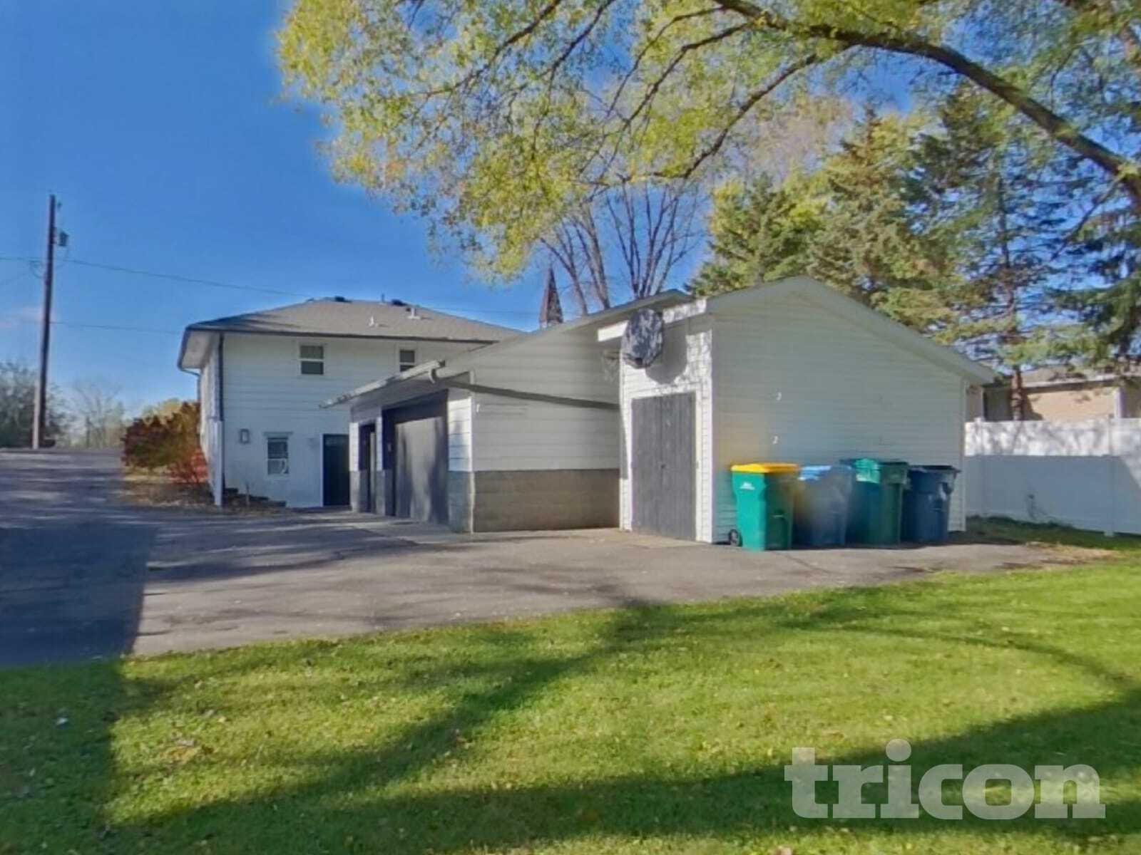 Building Photo - 16377 Duluth Ave SE