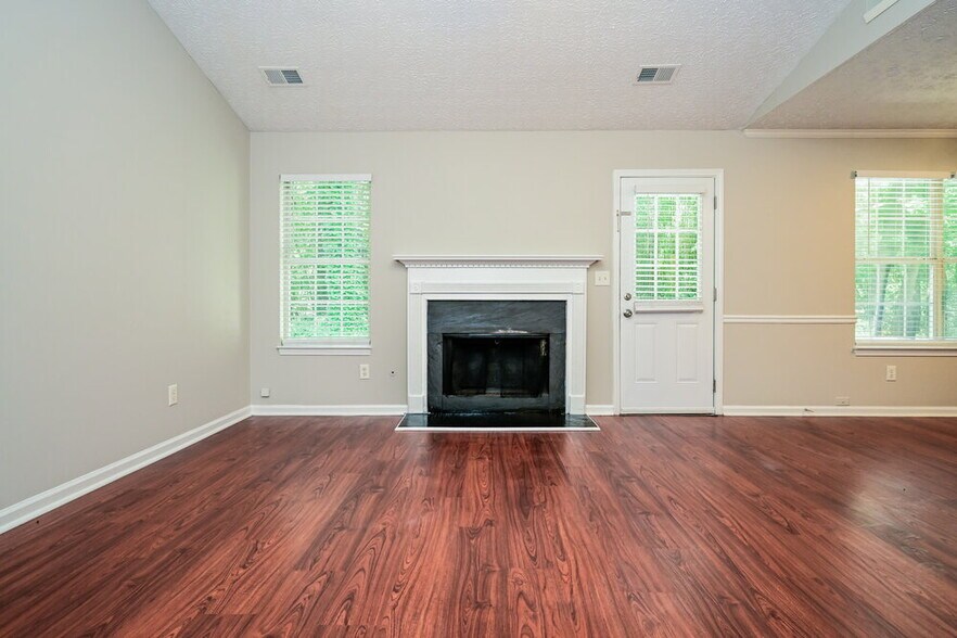 Building Photo - 434 Fairhaven Ct
