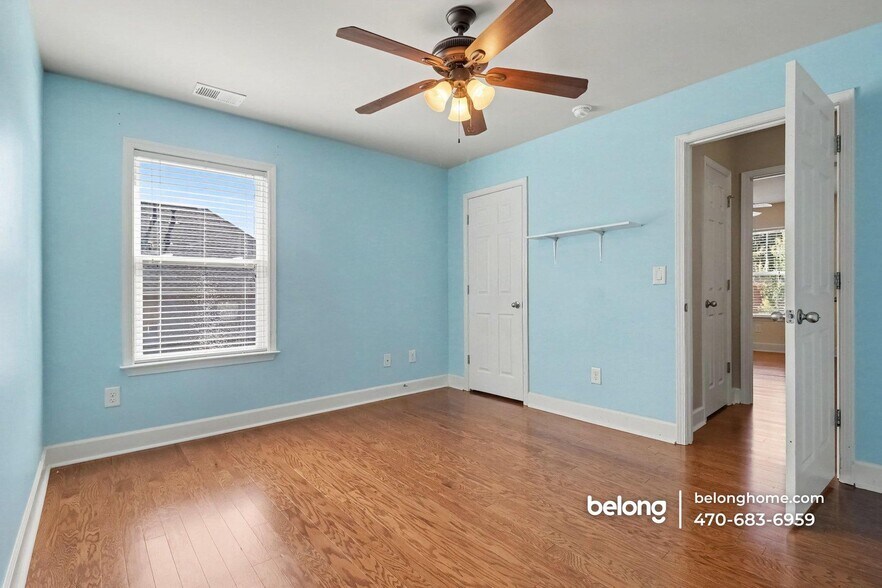 Building Photo - 824 Autry Oak Ct