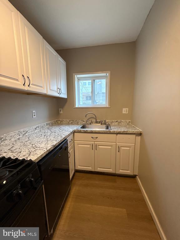 Building Photo - 1153 Atwood Rd