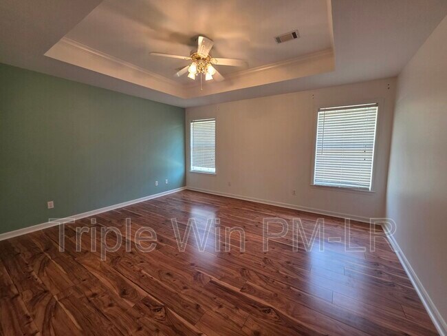 Building Photo - 26 Stonewood Dr