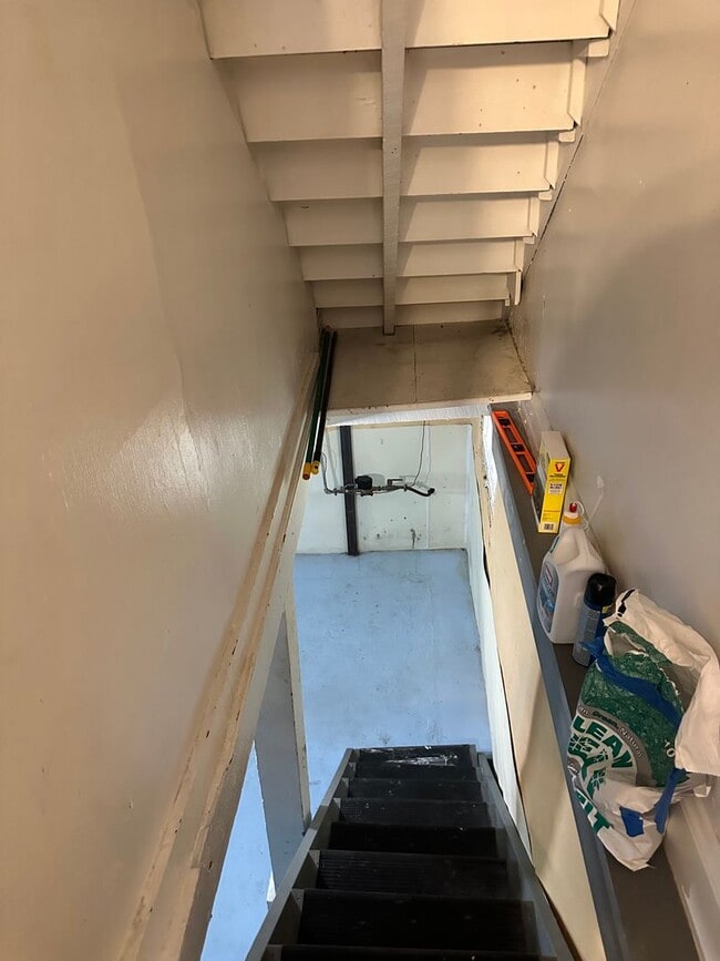 Building Photo - Great Newly Remodeled 3 bed in Madisonvill...