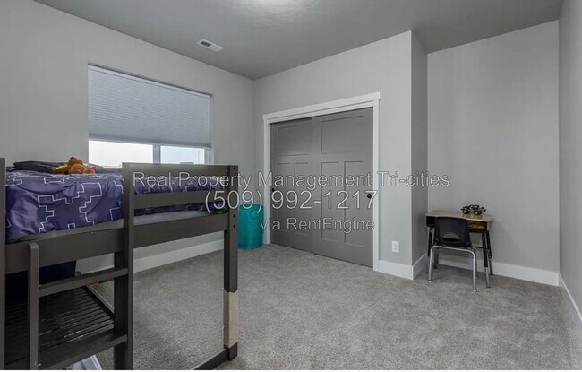 Building Photo - 74822 N 120 Pr NE
