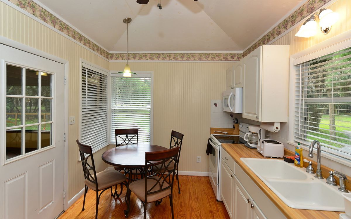 Building Photo - 8260 Ibis St