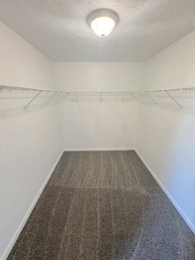 Building Photo - 814 Griffin St