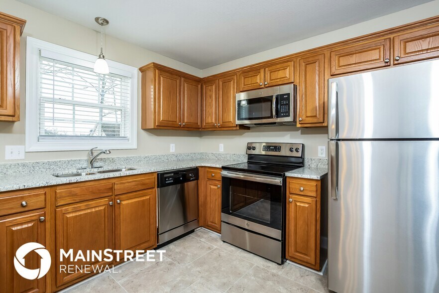 Building Photo - 915 Lavergne Ln