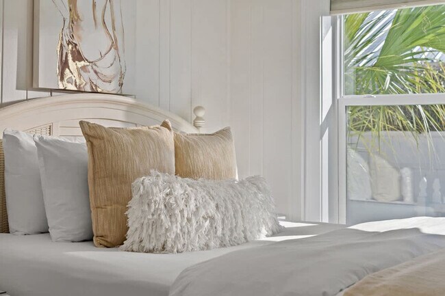 Building Photo - 9618 Beach Blvd