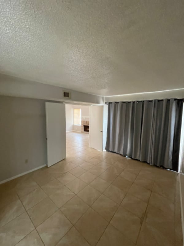 Building Photo - 12212 Copper Tree Pvt Ln