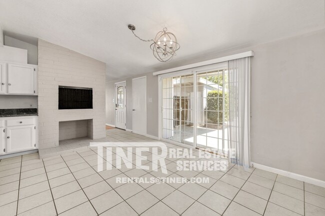 Building Photo - 8968 Talisman Dr