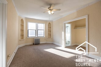 Building Photo - 4829 N Damen Ave