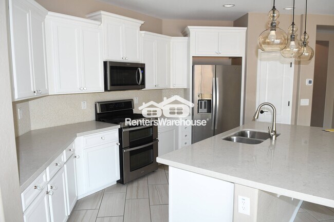 Building Photo - 19723 W Heatherbrae Dr