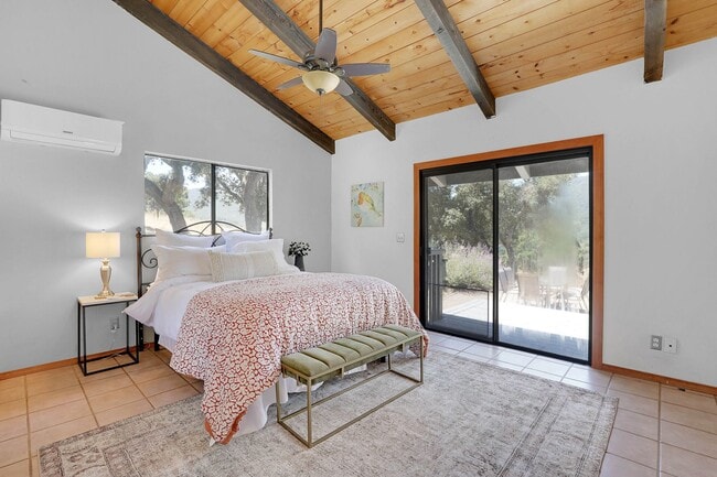 Building Photo - Peaceful Cachagua Retreat | 3BR Home with Vaulted Ceilings, Oaks & Star-Filled Skies
