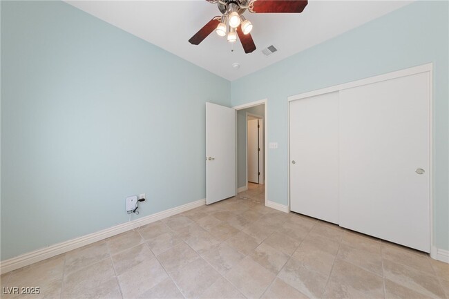 Building Photo - 1805 Joy Grove Ave