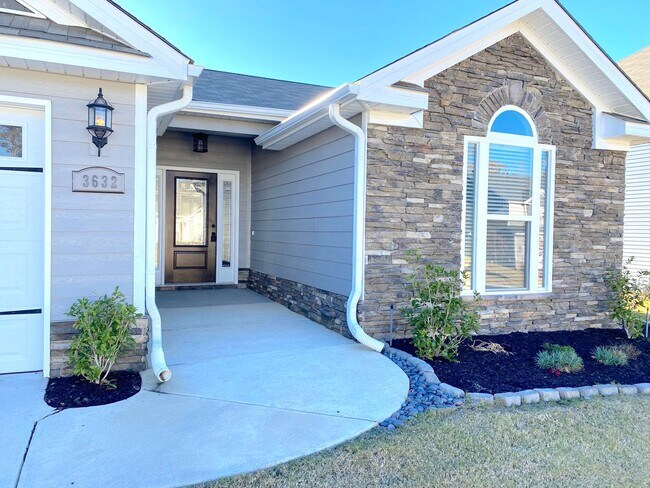 Building Photo - 3632 Kearsley St