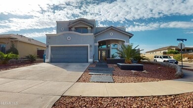 Building Photo - 240 S Halstead Dr