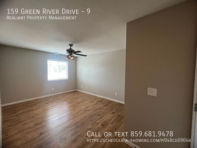 Building Photo - 159 Green River Dr