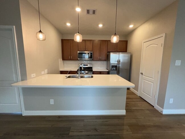 Building Photo - 2885 Grand Anse Dr