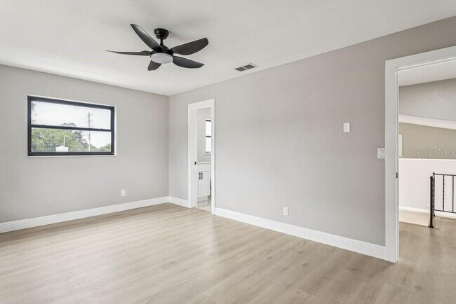 Building Photo - 8200 136th St