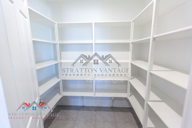 Building Photo - 22486 E Russet Rd