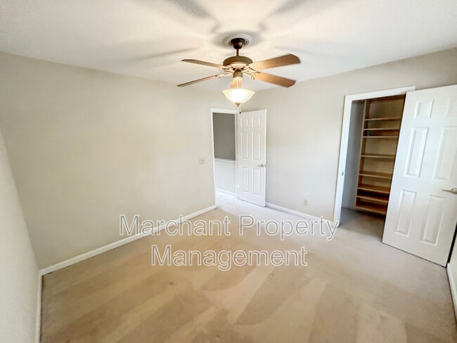 Building Photo - 408 Townes St