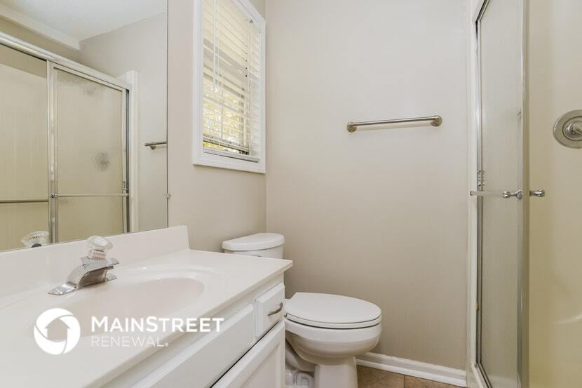 Building Photo - 1602 Cooper Dr