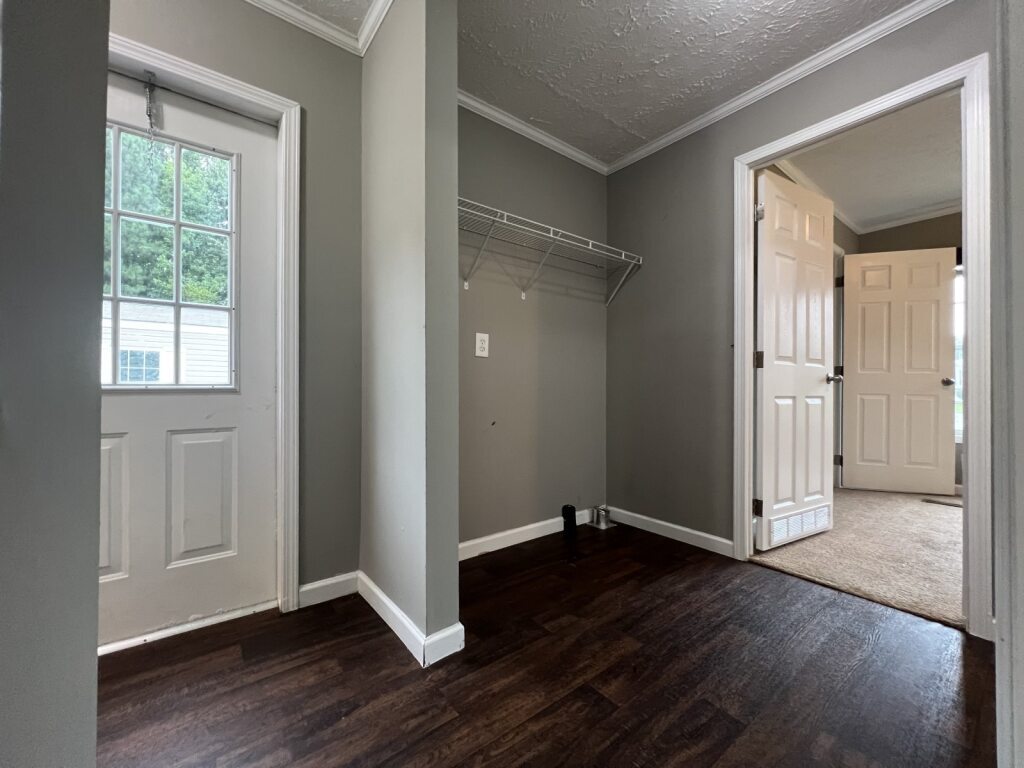 Building Photo - 305 Caseybrook Ct