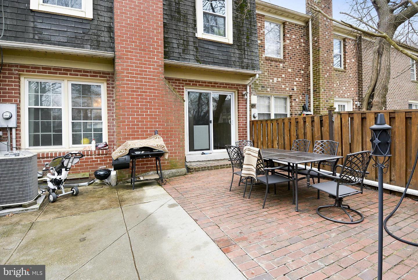 Building Photo - 4420 Chase Park Ct