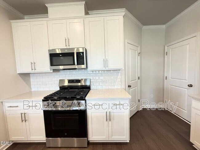 Building Photo - 304 Marmalade Sky Ln