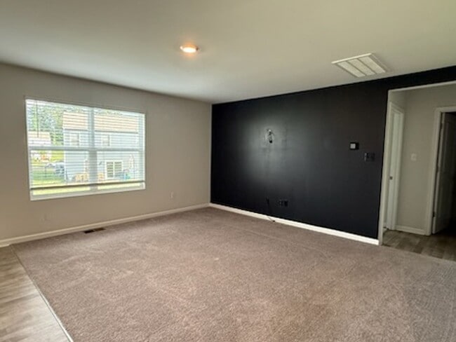 Building Photo - Gorgeous Home in The Arbors of New Kent
