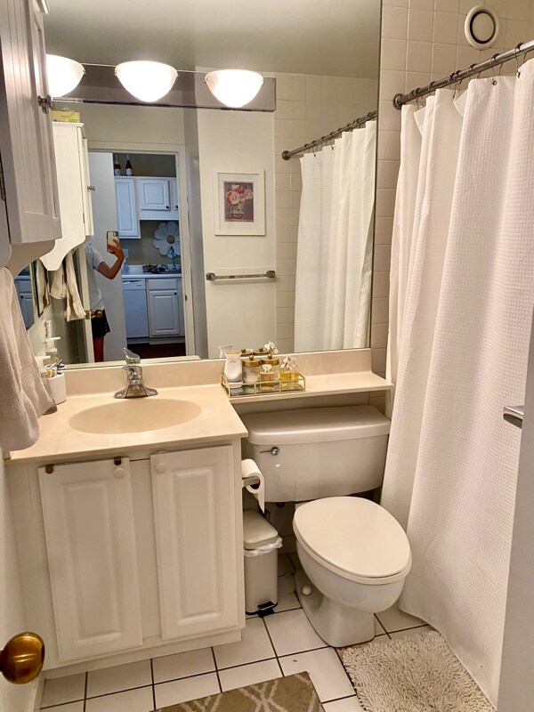 Building Photo - 211 E Ohio St