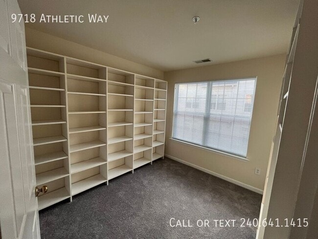 Building Photo - 9718 Athletic Way