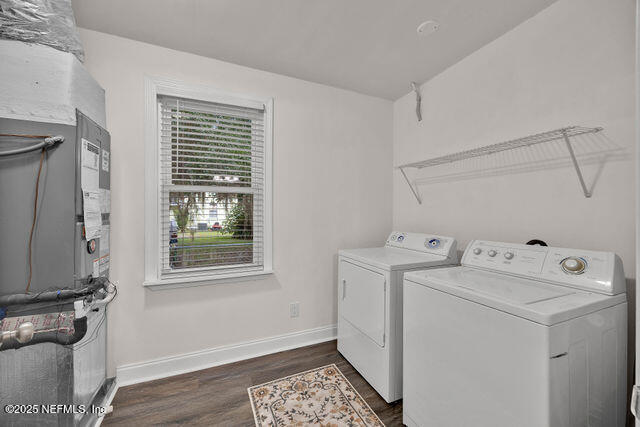 Building Photo - 6110 Lynnwood Ave