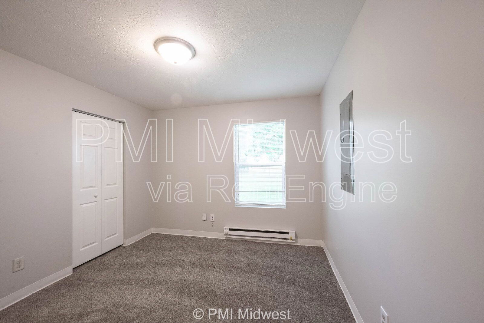 Building Photo - 622 N Linwood Ave