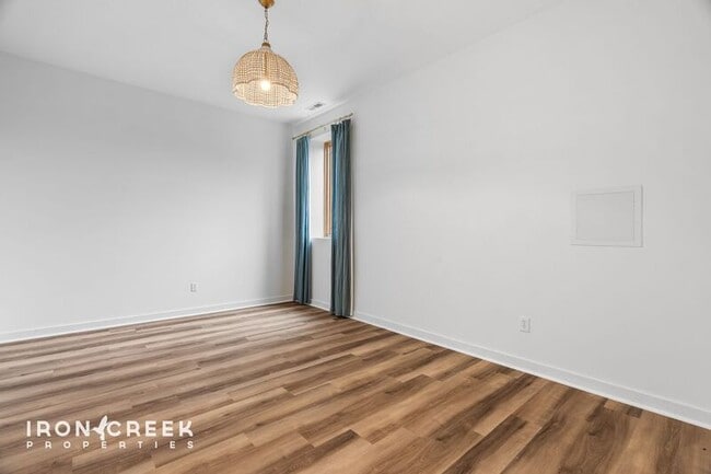 Building Photo - 15 Carl Roberts Rd