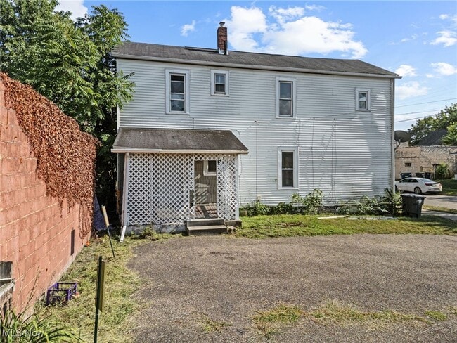 Building Photo - 2387 29th St SW