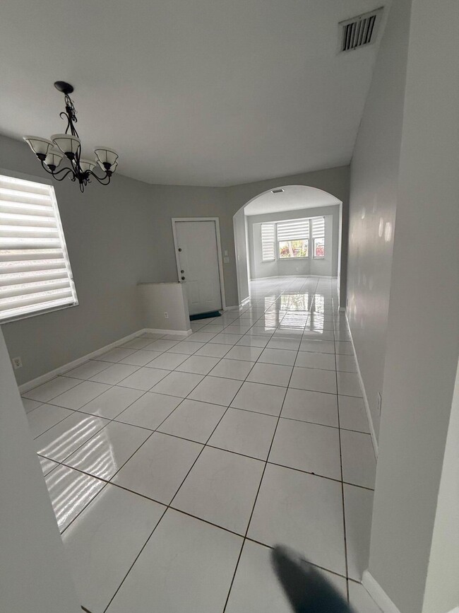 Building Photo - 15258 SW 51st St