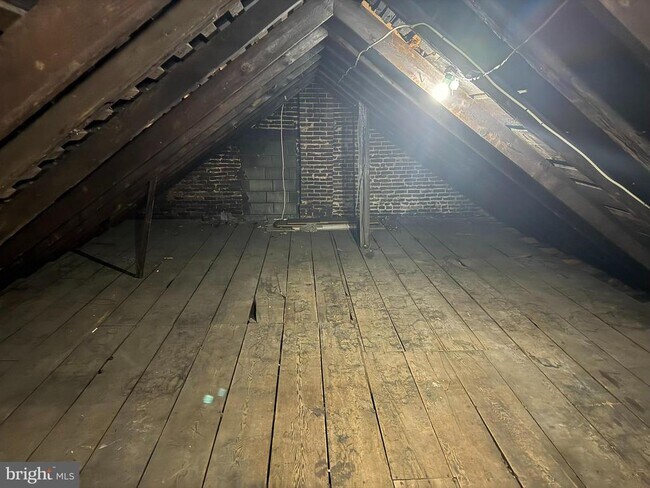 Building Photo - 41 E Patrick St