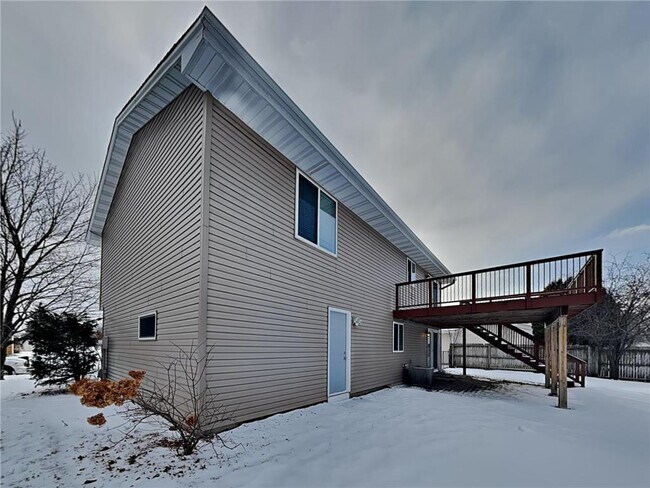 Building Photo - 8301 Thomas Ave N