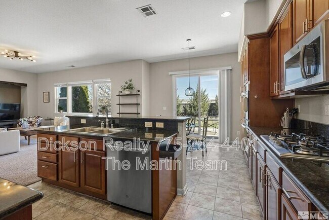 Building Photo - 735 Sienna Park Dr