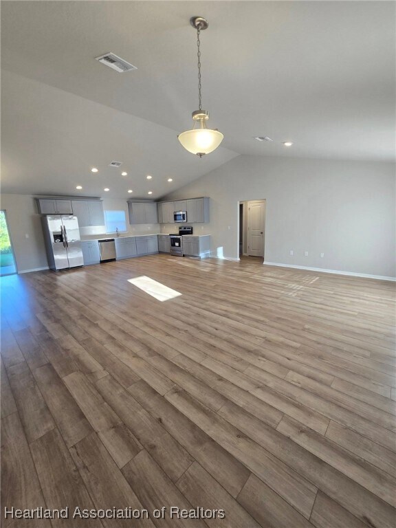 Building Photo - 5541 Castania Dr