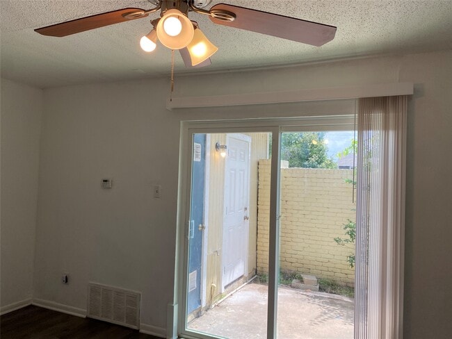 Building Photo - 5002 Blue Spruce Cir